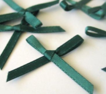 Craft Too Ribbon Bows 3mm Christmas Green (pk 25)