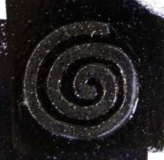 Cosmic Shimmer Detail Embossing Powder- Black